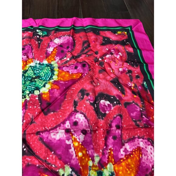Bob Mackie Wearable Art Silk Floral Scarf One Size Wrap Shawl Lightweight NWB - Picture 3 of 11